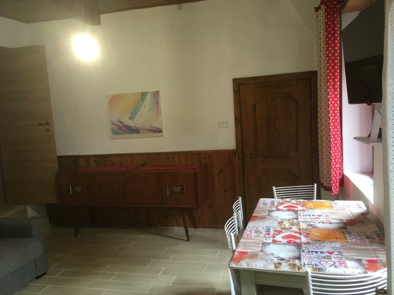 Appartamento Antica Casa Nella Venas Esterno foto